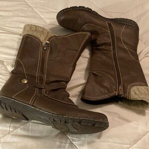 Naturlizer boots. 8M